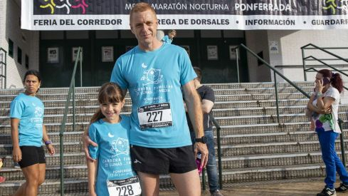 21 Lunas y Media FAMILIAR 2019 21 Lunas y Media FAMILIAR 2019