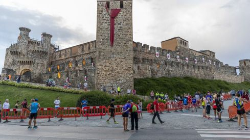21 Lunas y Medias 2019 21 Lunas y Medias 2019
