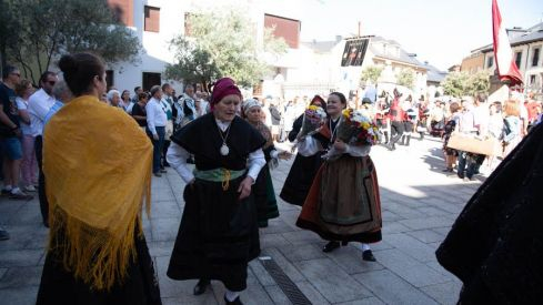 Ofrenda virgen encina 2019 Ofrenda virgen encina 2019