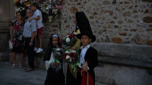 Ofrenda virgen encina 2019 Ofrenda virgen encina 2019