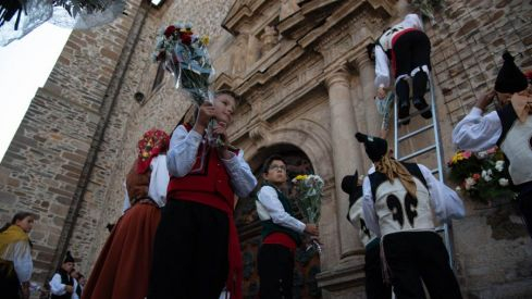 Ofrenda virgen encina 2019 Ofrenda virgen encina 2019