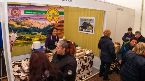 Magosto Mercado  tradicional Paramo Sil