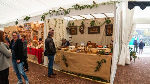 Magosto Mercado  tradicional Paramo Sil