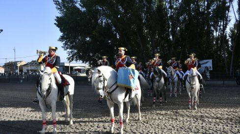Espectáculo ecuestre de la Guardia Civil en Camponaraya