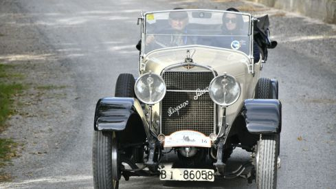 Concentración coches de época Torre del Bierzo