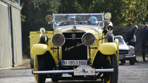 Concentración coches de época Torre del Bierzo