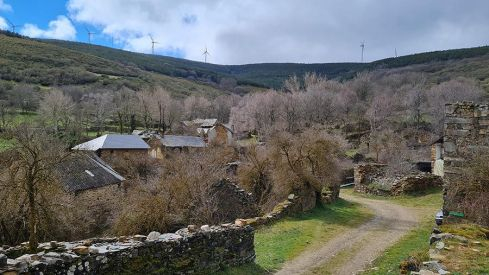 PRADA DE LA SIERRA 8200321)