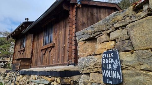 PRADA DE LA SIERRA 8200321)