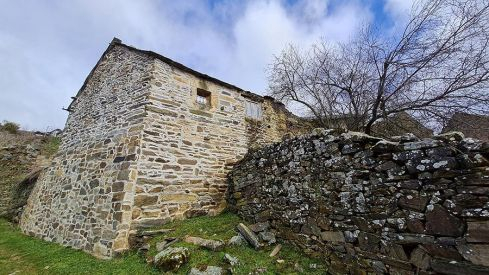 PRADA DE LA SIERRA 8200321)