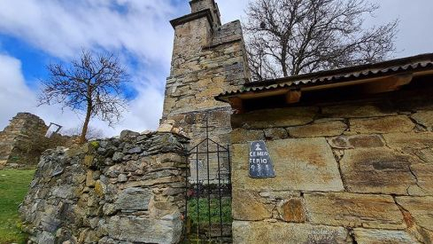 PRADA DE LA SIERRA 8200321)