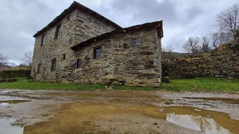 PRADA DE LA SIERRA 8200321)