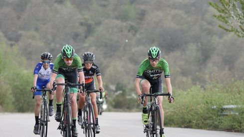 PRUEBA CICLISTA ALBARES DE LA RIBERA 100421