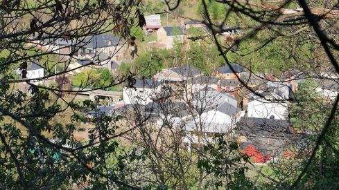 PASEOS DE PRIMAVERA: SOBRADO 070421