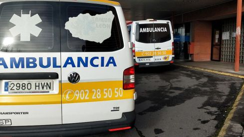 Fallece un hombre al ser atropellado por una grúa portacoches en la LE-413, en Zotes del Páramo (León)