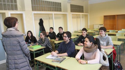 Un hito educativo: Castilla y León logra su mejor dato histórico en abandono escolar y se posiciona en el top 5 nacional Un hito educativo: Castilla y León logra su mejor dato histórico en abandono escolar y se posiciona en el top 5 nacional