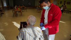 Inicio de la administración de las terceras dosis de la vacuna contra el COVID-19