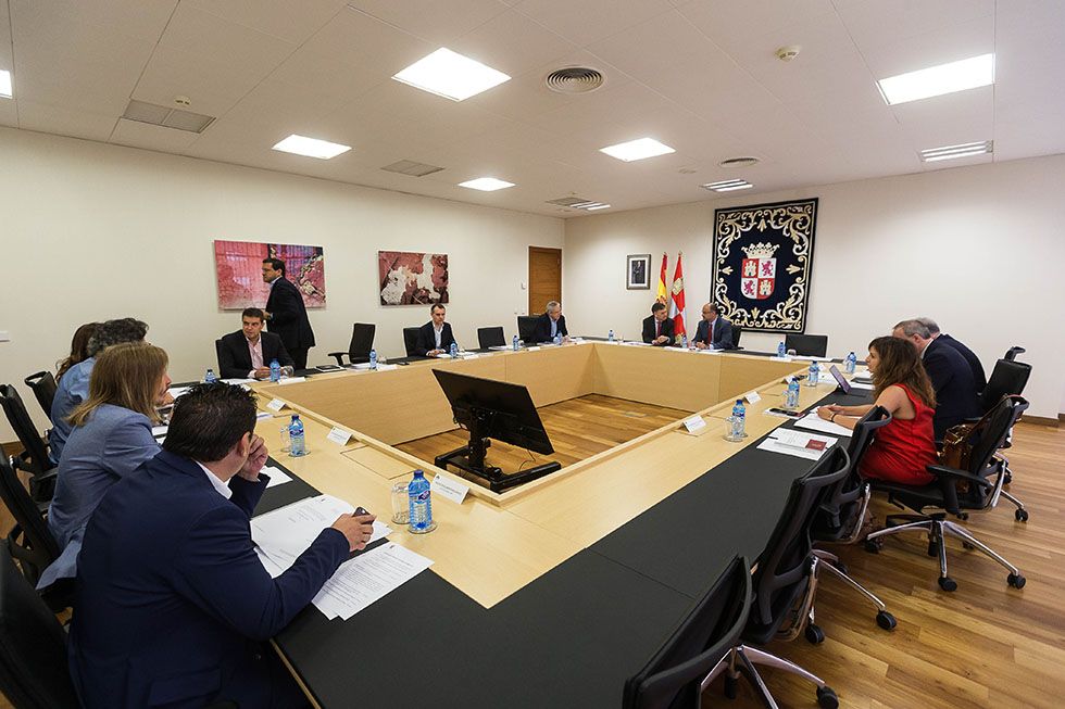 Reunión de la Junta de Portavoces de las Cortes de Castilla y León