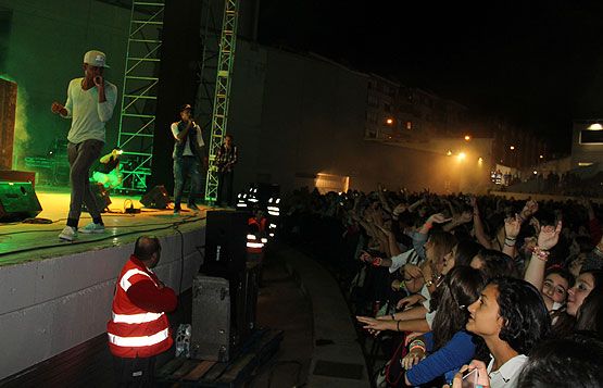 Los latinoamericanos Dary y Joel, residentes en Zamora desde pequeños, hicieron gritar hasta la última cuerda vocal de los asistentes