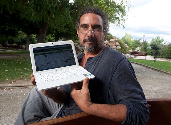 Pep Escuredo, administrador de Ecoredbierzo e impulsor de la moneda social 'Bierzines'