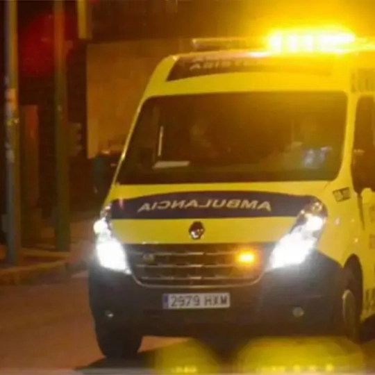 Ambulancia de noche