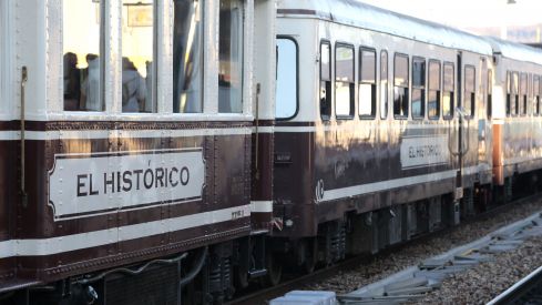 Foto archivo: Salida del tren turístico 'Ruta del sabor ferroviario y la minería'