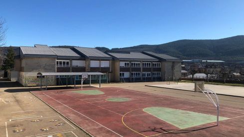 Vox pide la retirada de un libro de lectura sobre sexo en el colegio La Cortina de Fabero