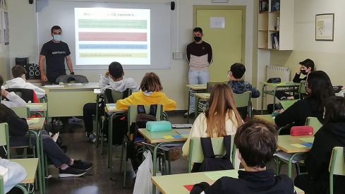 Foto archivo campaña 2022 - Taller #notequemes en uno de los IES de la provincia 1200