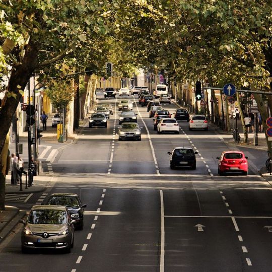 Tráfico de coches en León | Tráfico de coches en León |