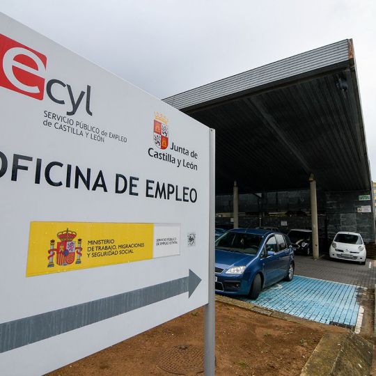 Oficina de Empleo | Las prestaciones por desempleo caen un 2,7% en la provincia de León