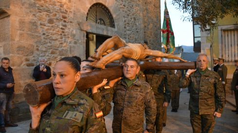 Procesión del traslado del Cristo de la Esperanza 2023 Procesión del traslado del Cristo de la Esperanza 2023