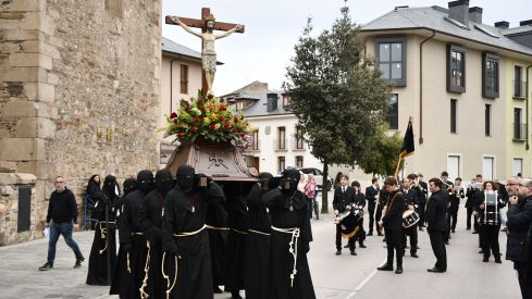Procesión del Viacrucis en Ponferrada 2023