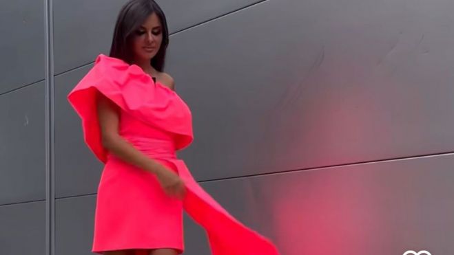 alexia rivas con el diseño de Silvia Fernández alexia rivas con el diseño de Silvia Fernández