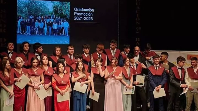 Graduación Bachillerato IES El Señor de Bembibre Graduación Bachillerato IES El Señor de Bembibre