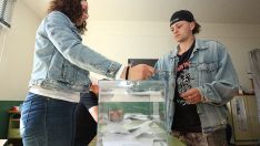 Mesas electorales en los colegios del Bierzo