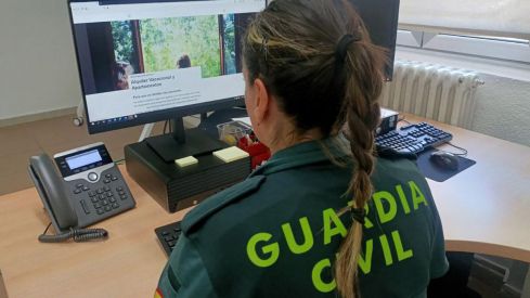 Detenidos por estafas bancarias en internet tras dejar 54 víctimas y un desfalco de 111.000 euros en la provincia de Valladolid