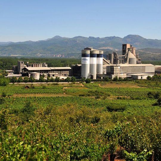 Planta de Votorantim Cementos en Toral de los Vados 