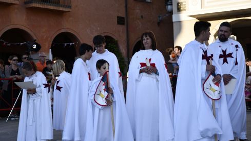 Ordenamiento pequeños escuderos en la Noche Templaria de Ponferrada (83) Ordenamiento pequeños escuderos en la Noche Templaria de Ponferrada (83)