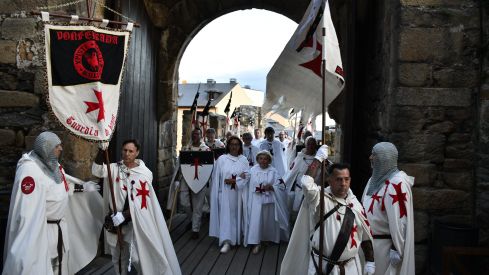 Ordenación de nuevos caballeros de la Noche Templaria