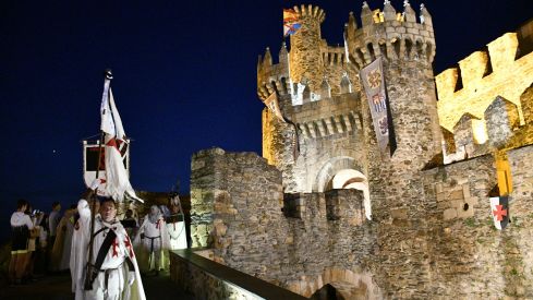 Ofrenda en la Noche Templaria Ofrenda en la Noche Templaria