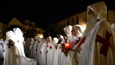 Ofrenda en la Noche Templaria Ofrenda en la Noche Templaria