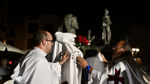 Ofrenda en la Noche Templaria Ofrenda en la Noche Templaria