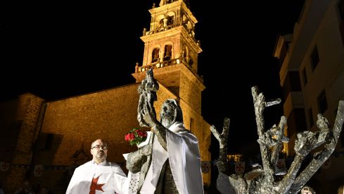 Ofrenda en la Noche Templaria Ofrenda en la Noche Templaria