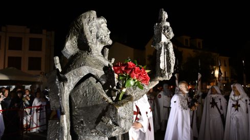 Ofrenda en la Noche Templaria Ofrenda en la Noche Templaria