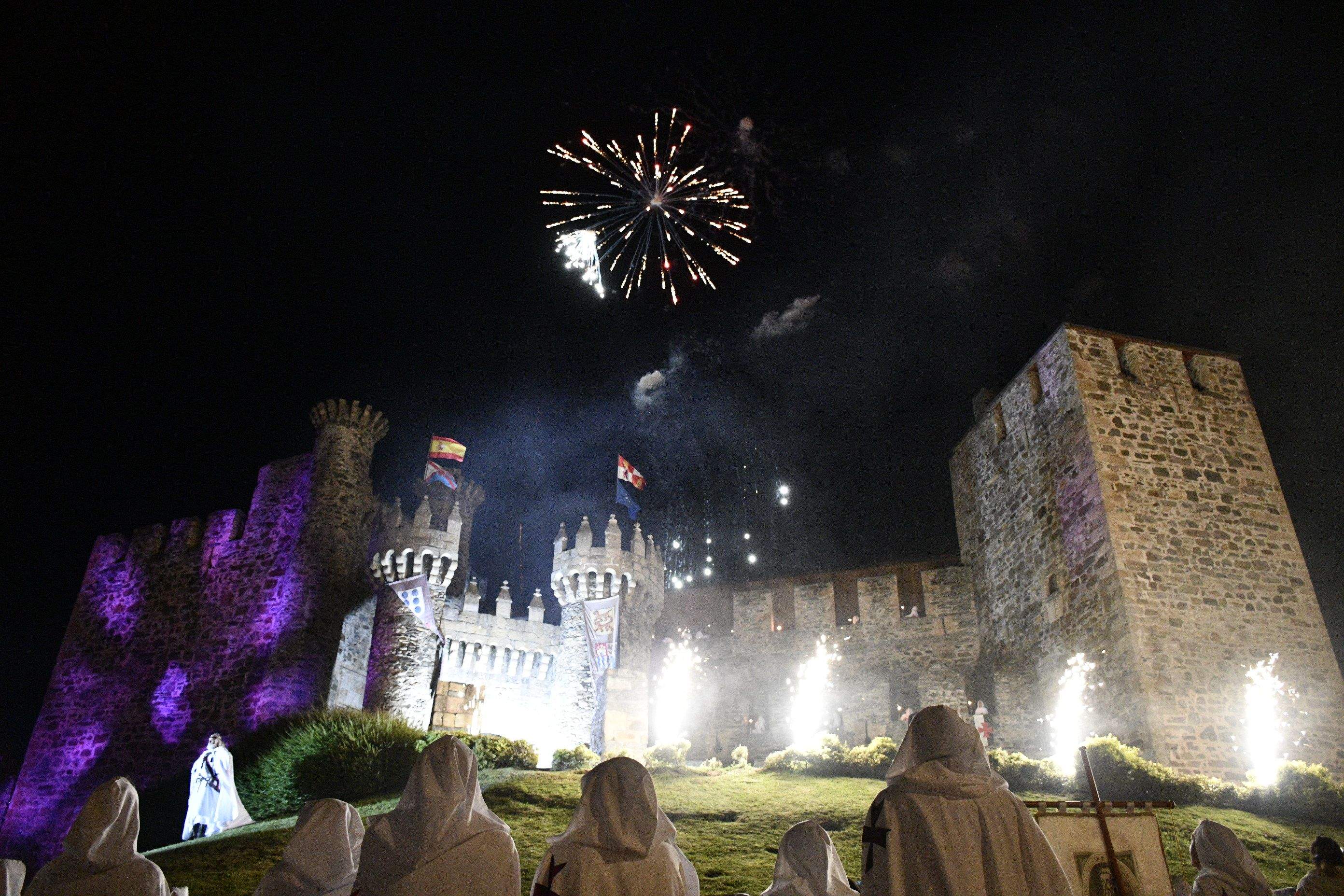 Desfile Noche Templaria (230) Desfile Noche Templaria (230)