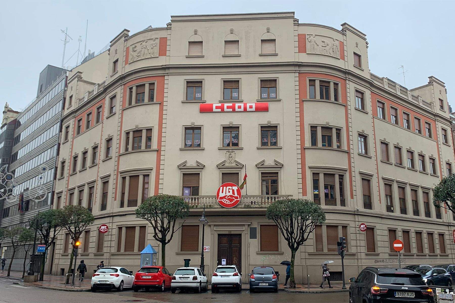 Sedes de UGT y CCOO en León | CCOO denuncia vulneración de derechos fundamentales en un centro especial de empleo de León
