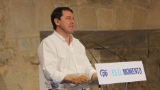 Alfonso Fernández Mañueco participa en un acto de campaña en León en el último día antes de la jornada de reflexión