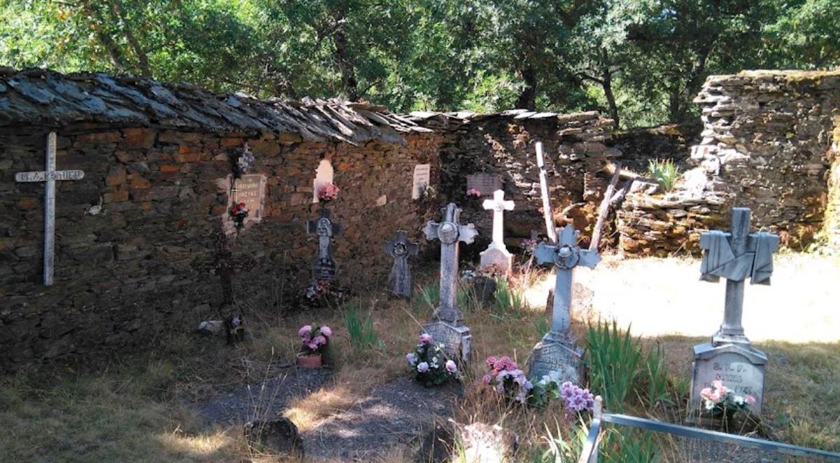 cementerio de Primout (Paramo del Sil)