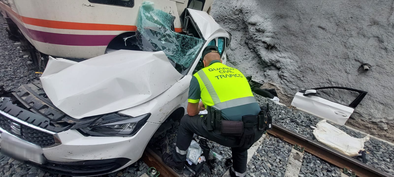 Accidente moral paso a nivel Lugo (2) Accidente moral paso a nivel Lugo (2)