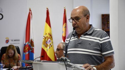 Pleno de constitución del Consejo del Bierzo y elección de Olegario Ramón como presidente