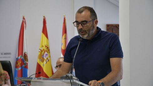 Pleno de constitución del Consejo del Bierzo y elección de Olegario Ramón como presidente